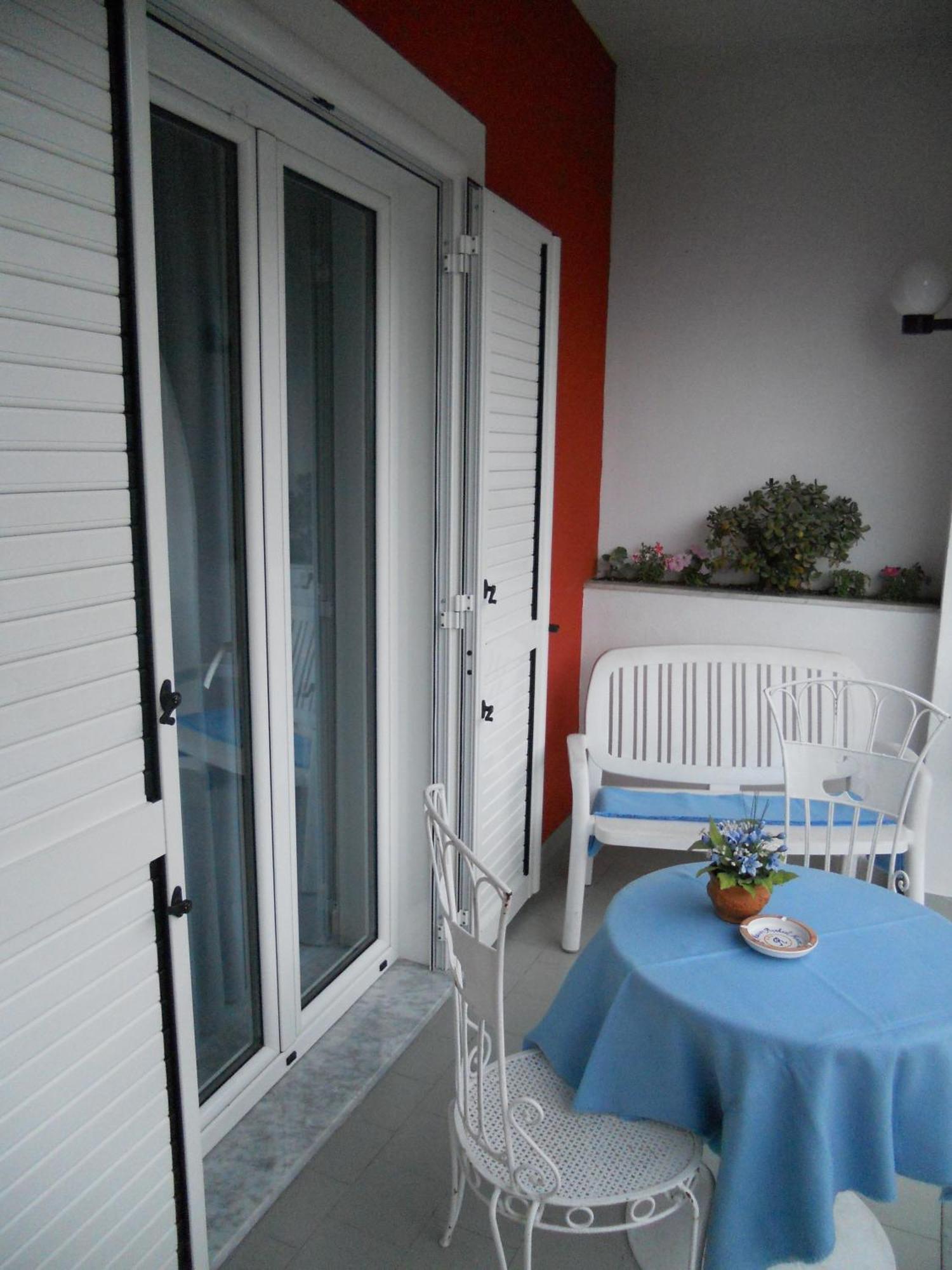 Maison Raphael Minori Exterior foto
