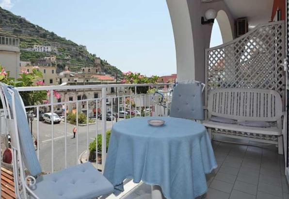 Maison Raphael Minori Exterior foto